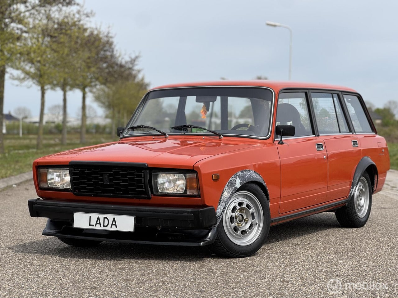 Lada 2104 - Station 1985 Drifter/Trackday/Showauto - AutoWereld.nl