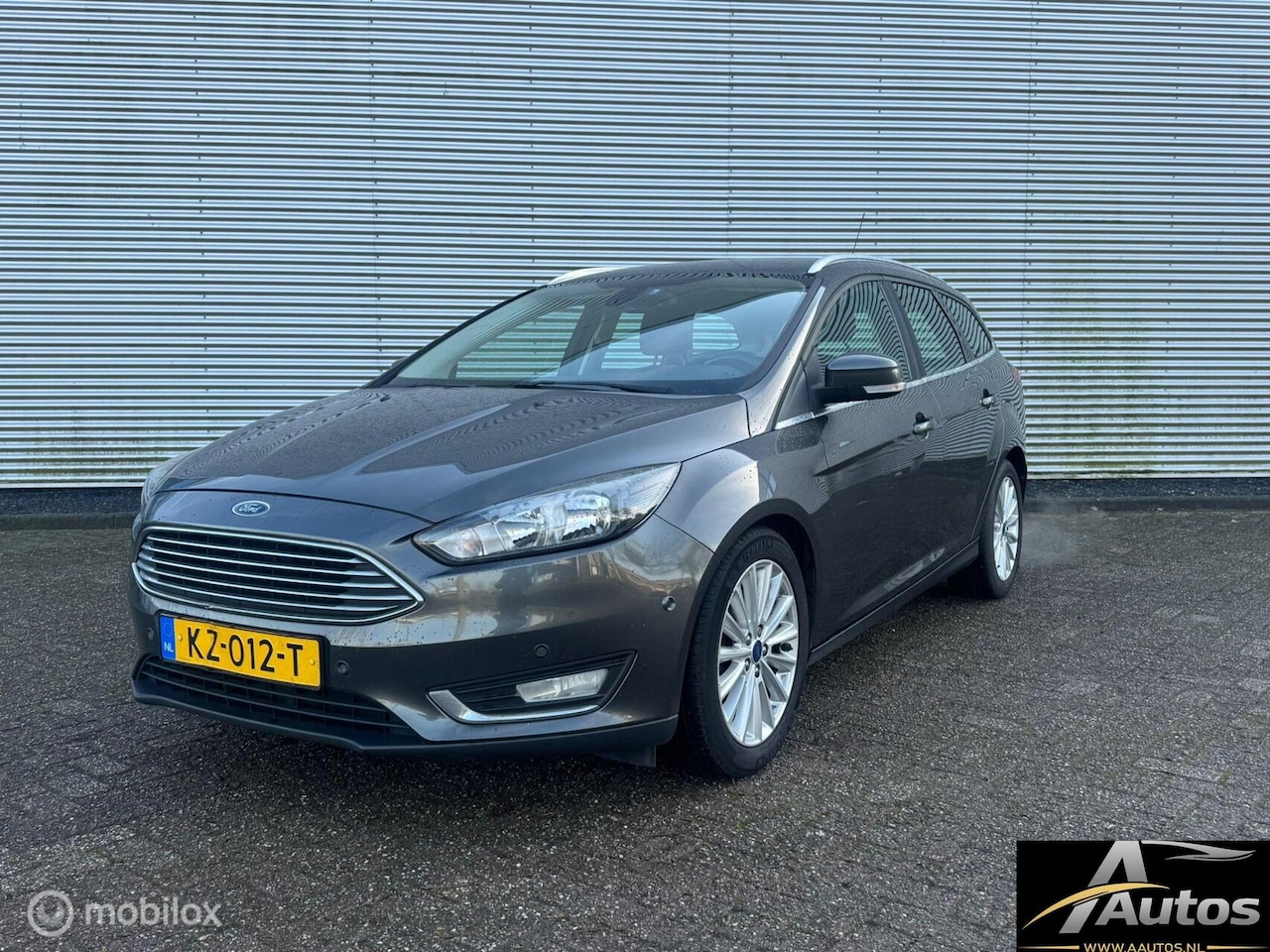 Ford Focus Wagon - 1.0 Titanium- Nw Distributie - AutoWereld.nl