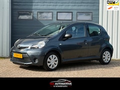 Toyota Aygo - 1.0 VVT-i Now 5-deurs AIRCO / 57.379 KM / NAP