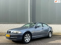 BMW 3-serie - 325i Executive-handgeschakeld-lees tekst-leer