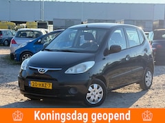 Hyundai i10 - 1.1 Active/ ZEER ZUINIG/ LAAG KM