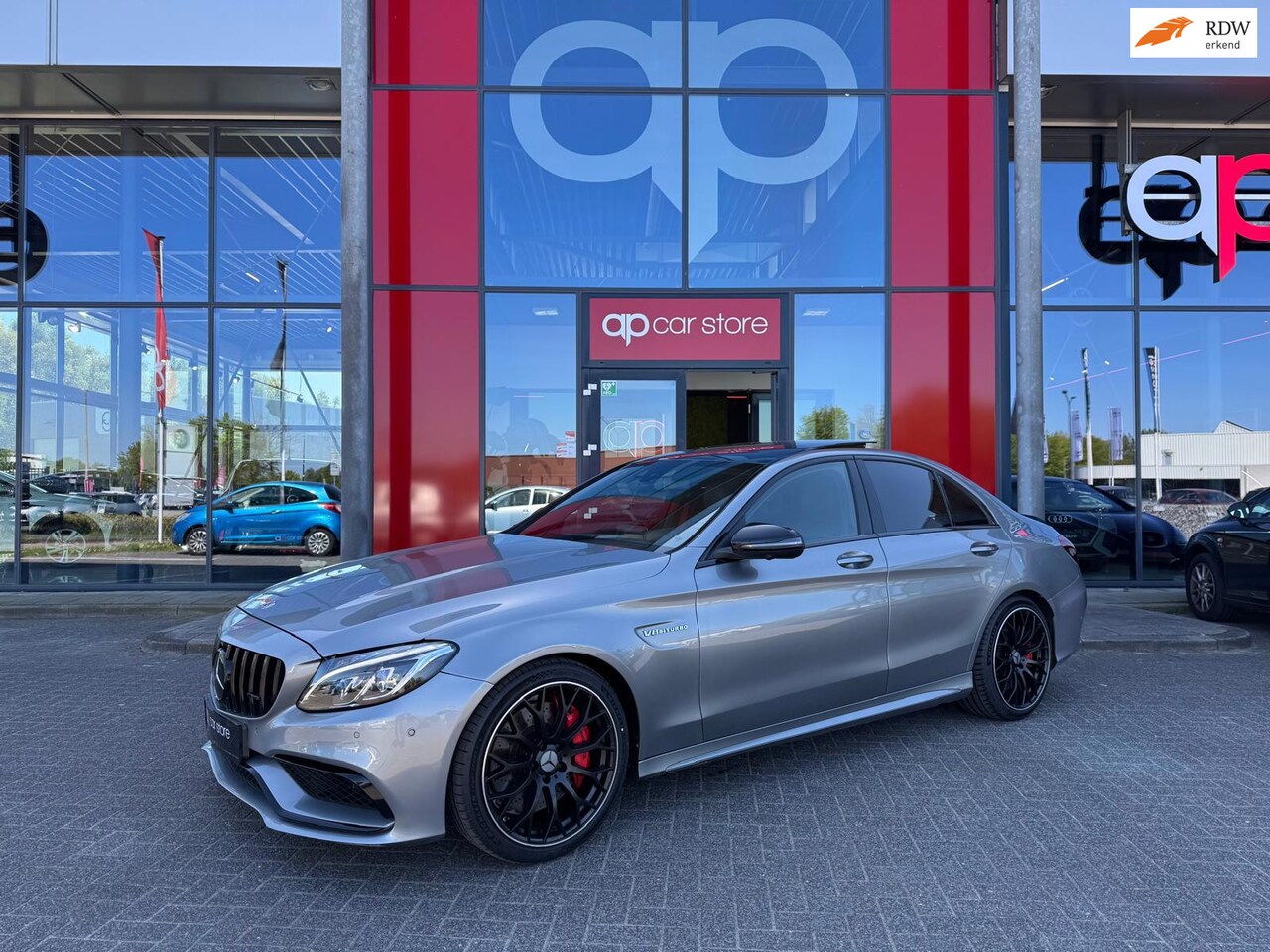 Mercedes-Benz C-klasse - AMG 63 Premium Panorama | Memory | Burmester | Night - AutoWereld.nl