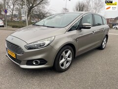 Ford S-Max - 1.5 Titanium / 7zits / leder / airco / cruise.control / navi / elek.pakket / lmv / nap