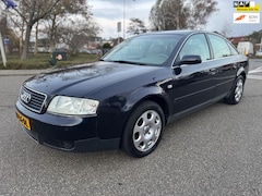Audi A6 Limousine - 2.4 Exclusive MT UNIEK / 1e.eigenaar / dealer.onderhouden / automaat / leder / pdc / elek.