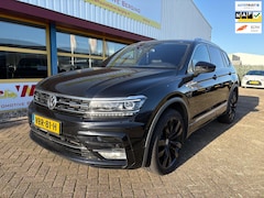 Volkswagen Tiguan - 2.0 TDI R-LINE DSG 240 PK LEDER CAMERA
