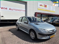 Peugeot 206 - 1.4 Gentry AUTOMAAT APK T/M 24-4-2027