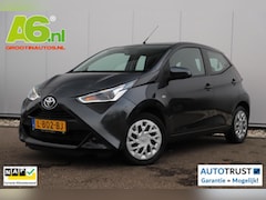 Toyota Aygo - 1.0 VVT-i x-play Automaat Carplay Android/Navigatie Achteruitrijcamera Airco LED