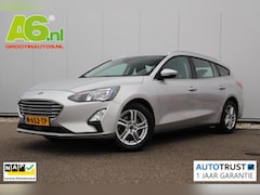 Ford Focus Wagon - 1.0 EcoBoost Trend Edition Business Navigatie Achteruitrijcamera Carplay Android Parkeerse