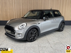 MINI Cooper - 1.5 Cooper Chili Serious Business NL auto | Schuif / kantel dak | Lederen stoelen
