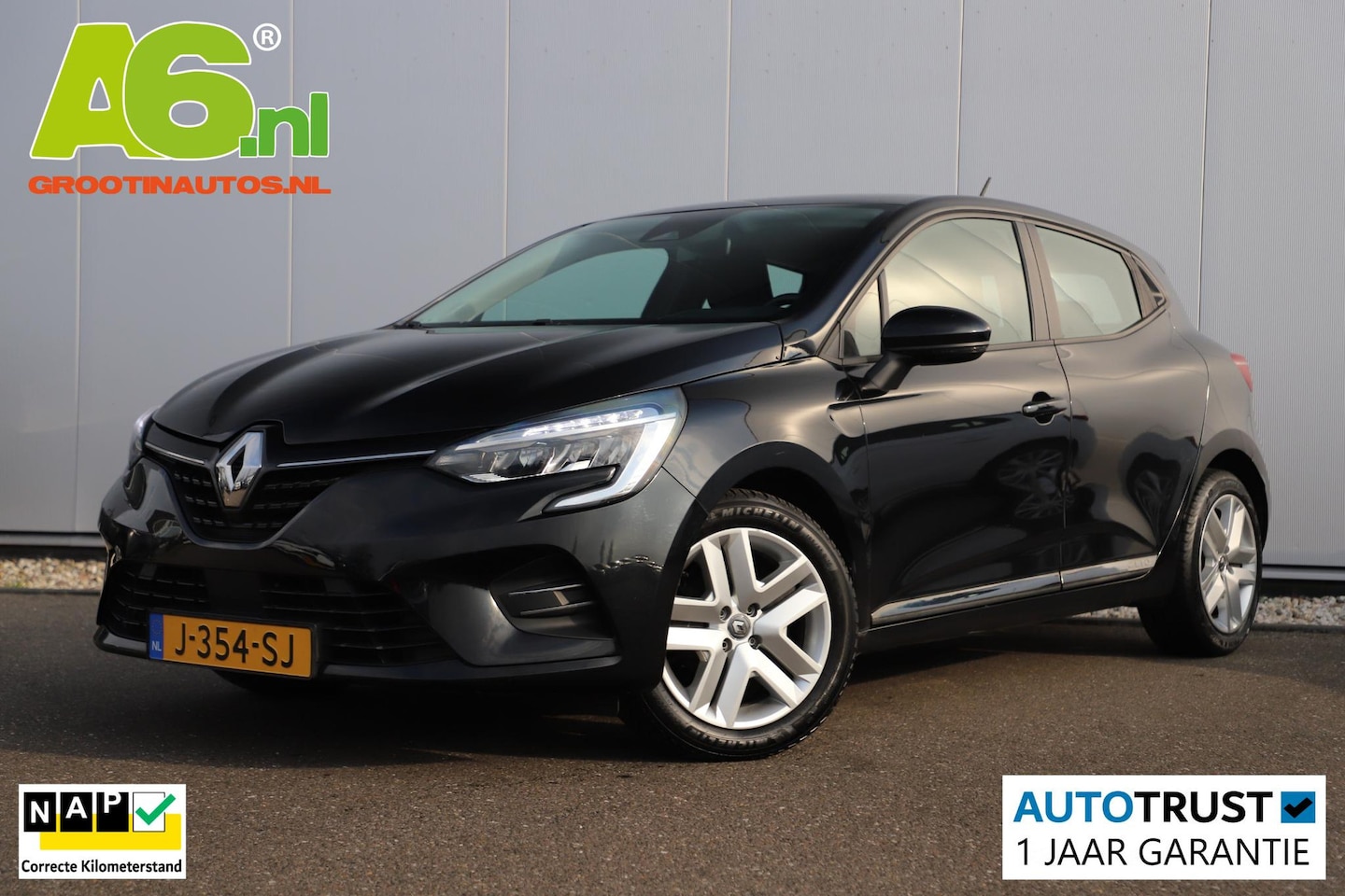 Renault Clio - 1.0 TCe Zen 101PK Navigatie Carplay Android LED Airco Cruise Control Rijstrooksensor Parke - AutoWereld.nl