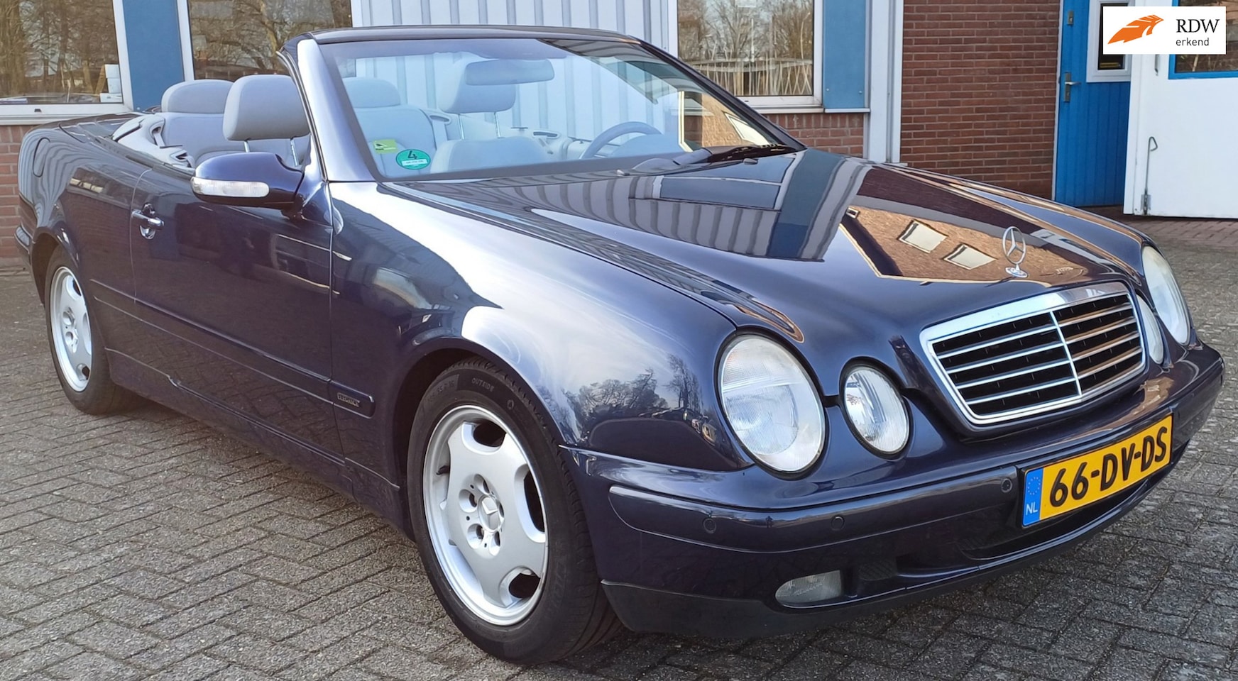Mercedes-Benz CLK-klasse Cabrio - 200 Elegance afneembare trekhaak youngtimer - AutoWereld.nl