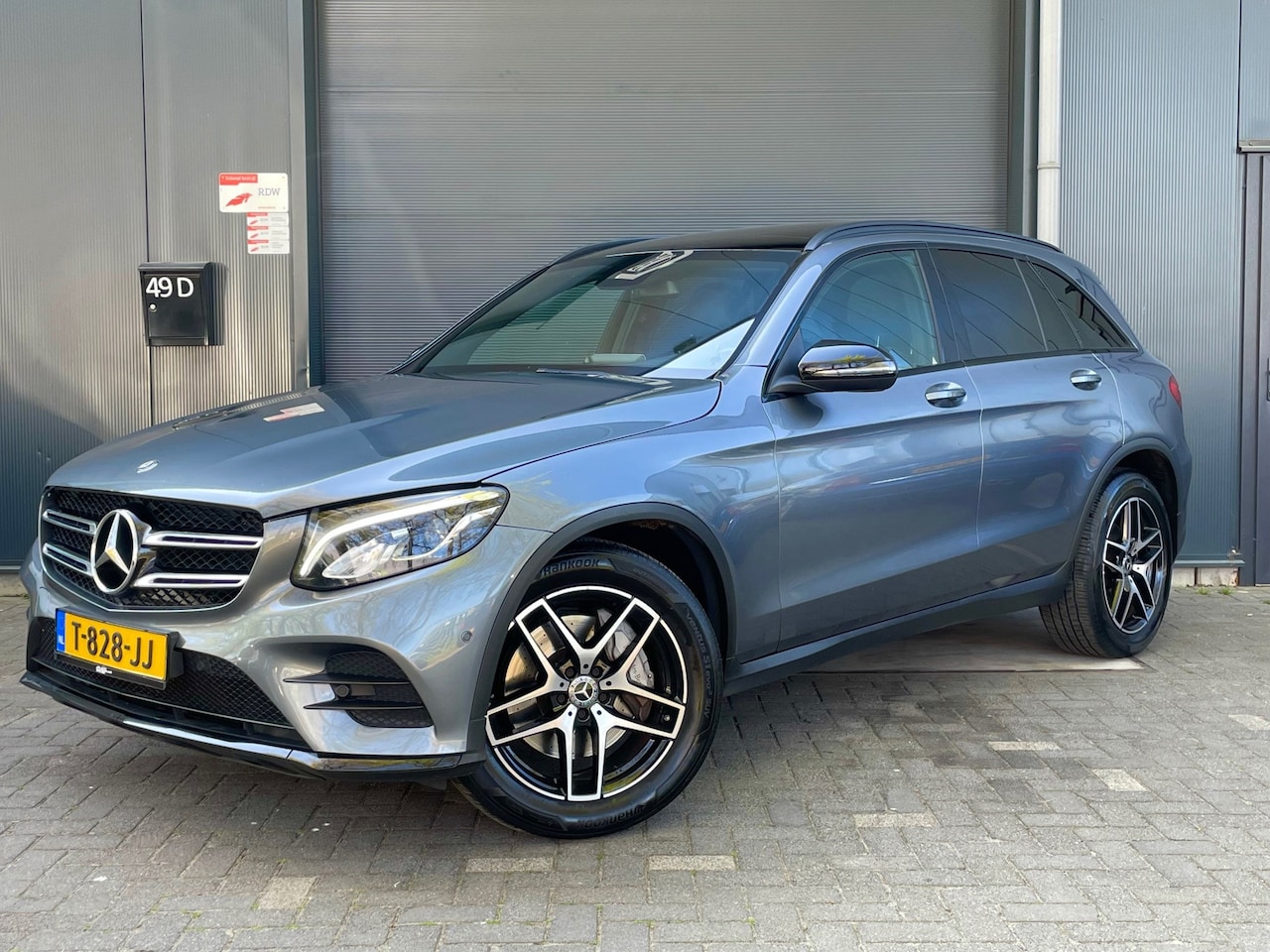 Mercedes-Benz GLC-klasse - 250 4MATIC Business Solution AMG BTW!! PANO LED KEYLESS BLKUETOOTH CLIMA NAVI NIGHTPAKKET - AutoWereld.nl