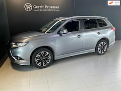 Mitsubishi Outlander Sport - Outlander 2.0 PHEV Premium (2017) Sportpack 1+2