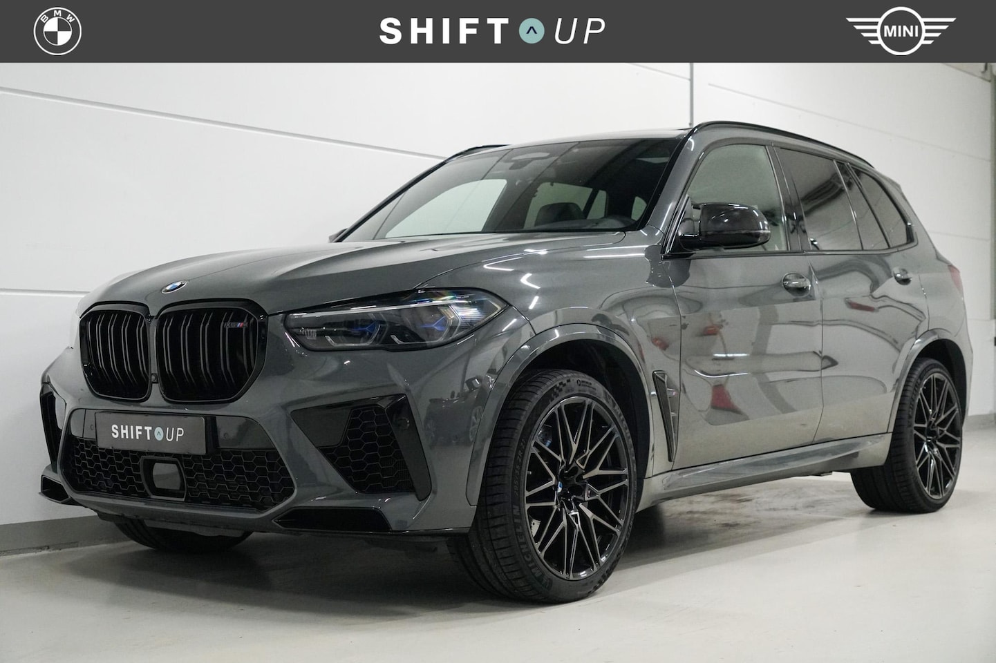 BMW X5 - M Competition SkyLounge | Bowers Wilkins | Stoelventilatie | TV's - AutoWereld.nl