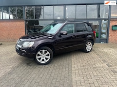 Suzuki Grand Vitara - 2.4 High Executive, Airco, Stoelverwarming, Leer, Pano, 4X4