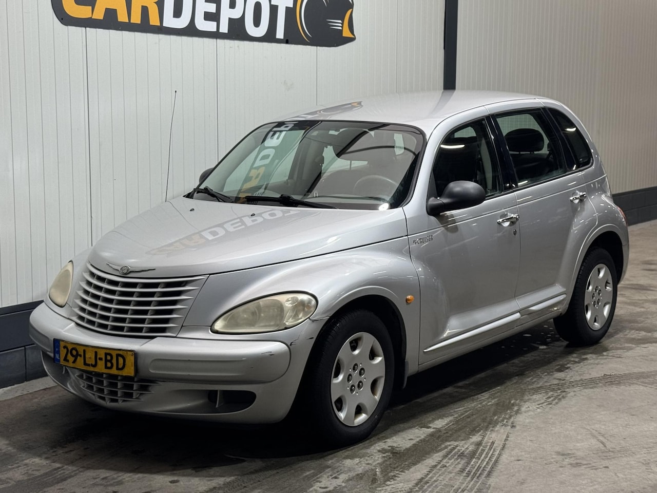 Chrysler PT Cruiser - 2.0-16V Classic 2.0-16V Classic - AutoWereld.nl