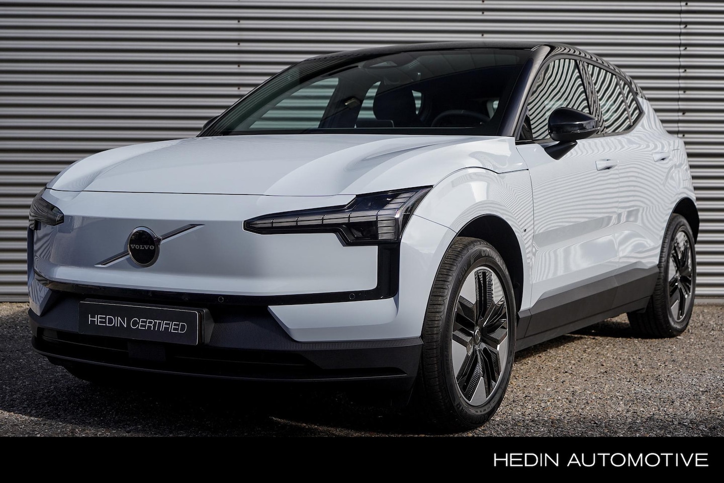 Volvo EX30 - Single Motor Plus 51 kWh | Adaptive Cruise | BLIS | Stoel/Stuurwiel verwarming | Zwart Dak - AutoWereld.nl