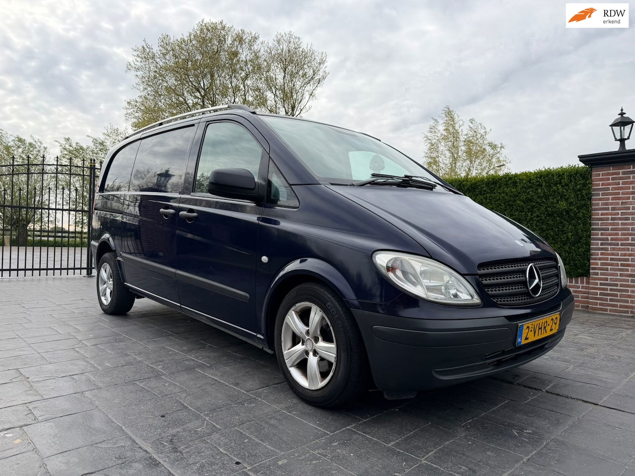 Mercedes-Benz Vito - 109 CDI bj 2010 airco electrische ramen spk 8-2026 - AutoWereld.nl
