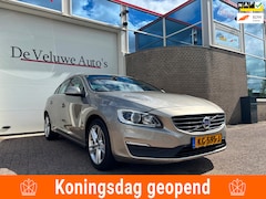 Volvo S60 - 1.5 T2 Nordic+|BI-Xenon|Automaat|Navigatie|
