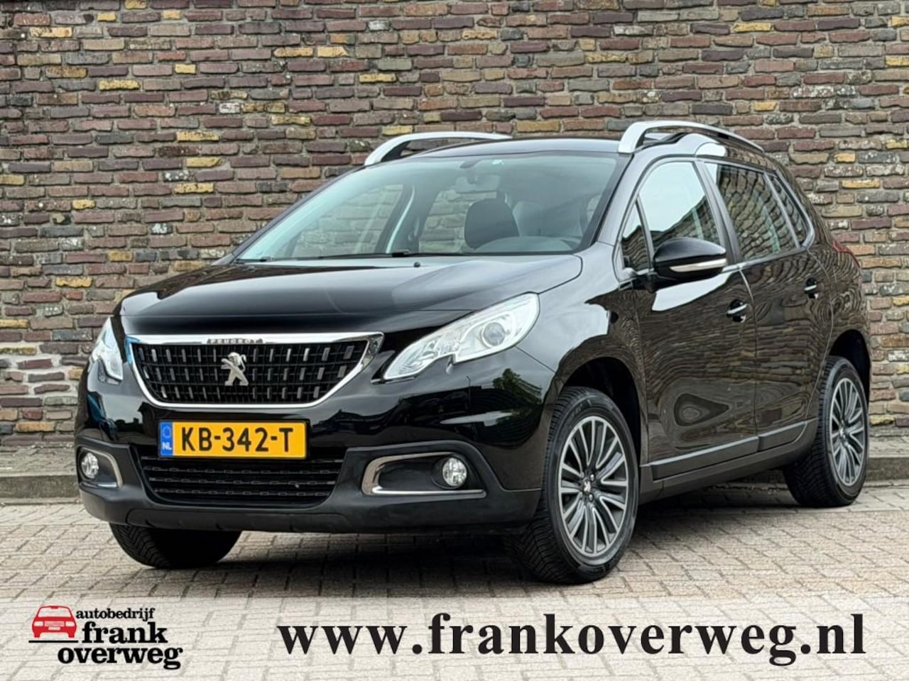 Peugeot 2008 - 1.2 PURETECH ACTIVE Automaat Navi Carplay Trekhaak - AutoWereld.nl