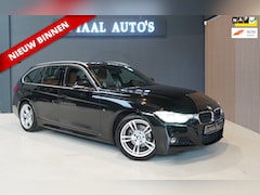 BMW 3-serie Touring - 318i M Sport Corporate | AUTOMAAT | XENON | STOELVERW. | PDC | CRUISE | VIRTUAL DASH | APK