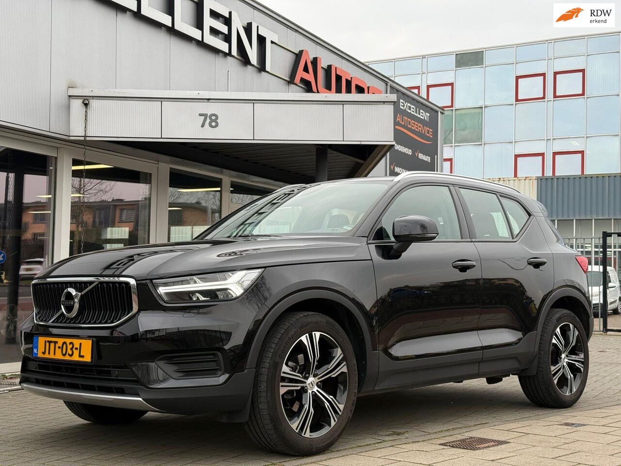 Volvo XC40 - 1.5 T3 Momentum 1.5 T3 Momentum - AutoWereld.nl