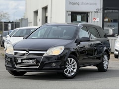 Opel Astra Wagon - 1.6 Temptation 2de Eigenaar | APK Nieuw | Trekhaak | Airco | Cruisecontrole
