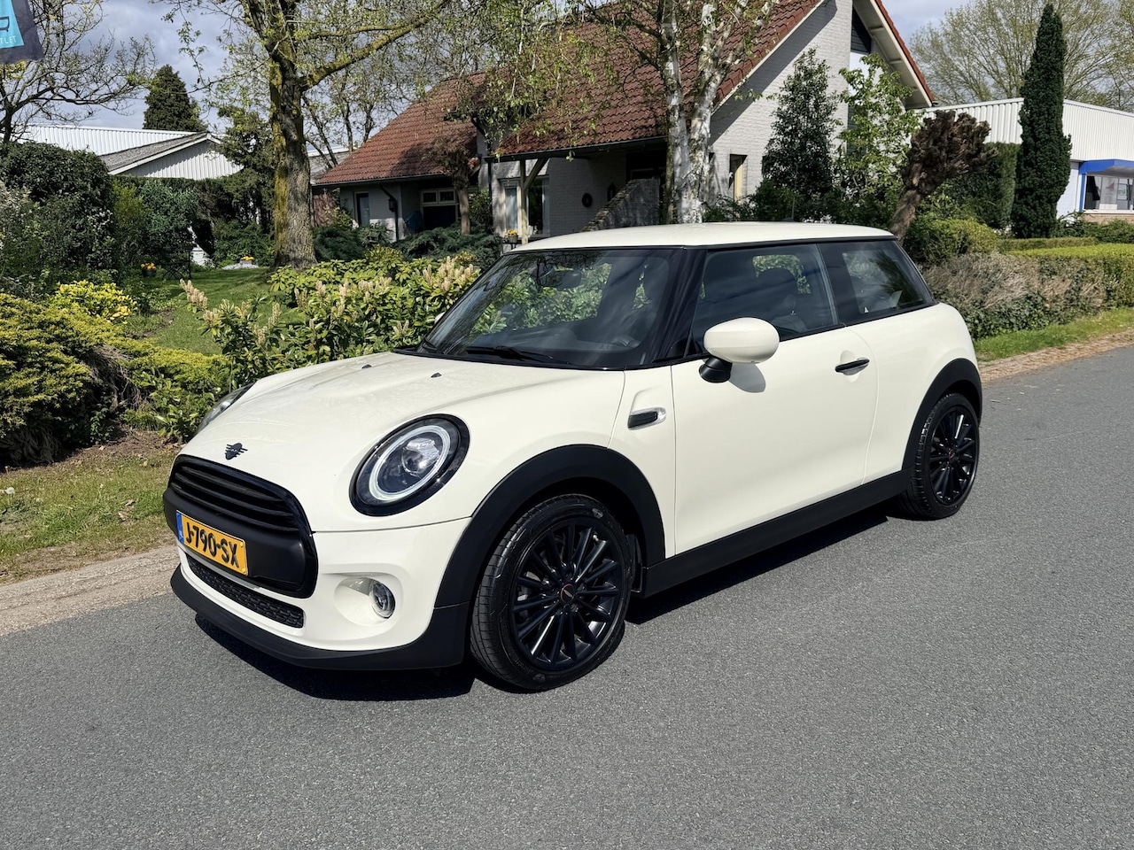 MINI One - 1.5 Chili Navi•Cruise•LED - AutoWereld.nl