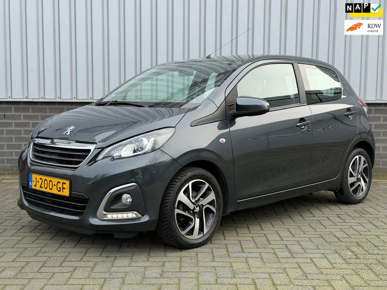 Peugeot 108 - 1.0 e-VTi Allure |Airco| 5 Deurs|CruiseCtrl|Carplay| - AutoWereld.nl