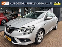 Renault Mégane - 1.3 TCe Limited Navi/Airco/Cruise/PDC/Keyless