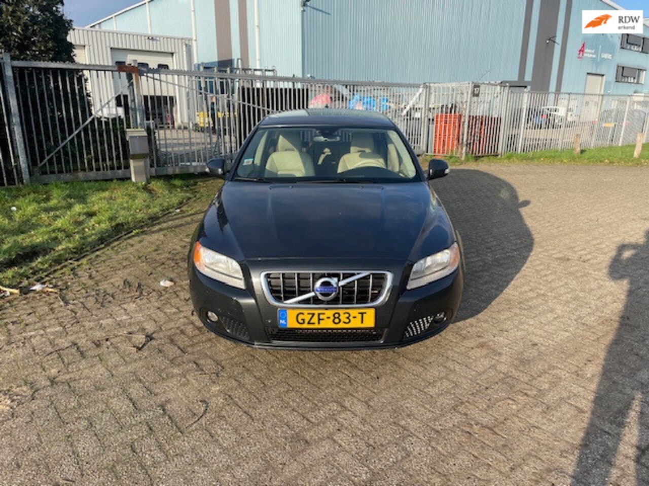 Volvo V70 - 1.6D DRIVe Kinetic 1.6D DRIVe Kinetic - AutoWereld.nl