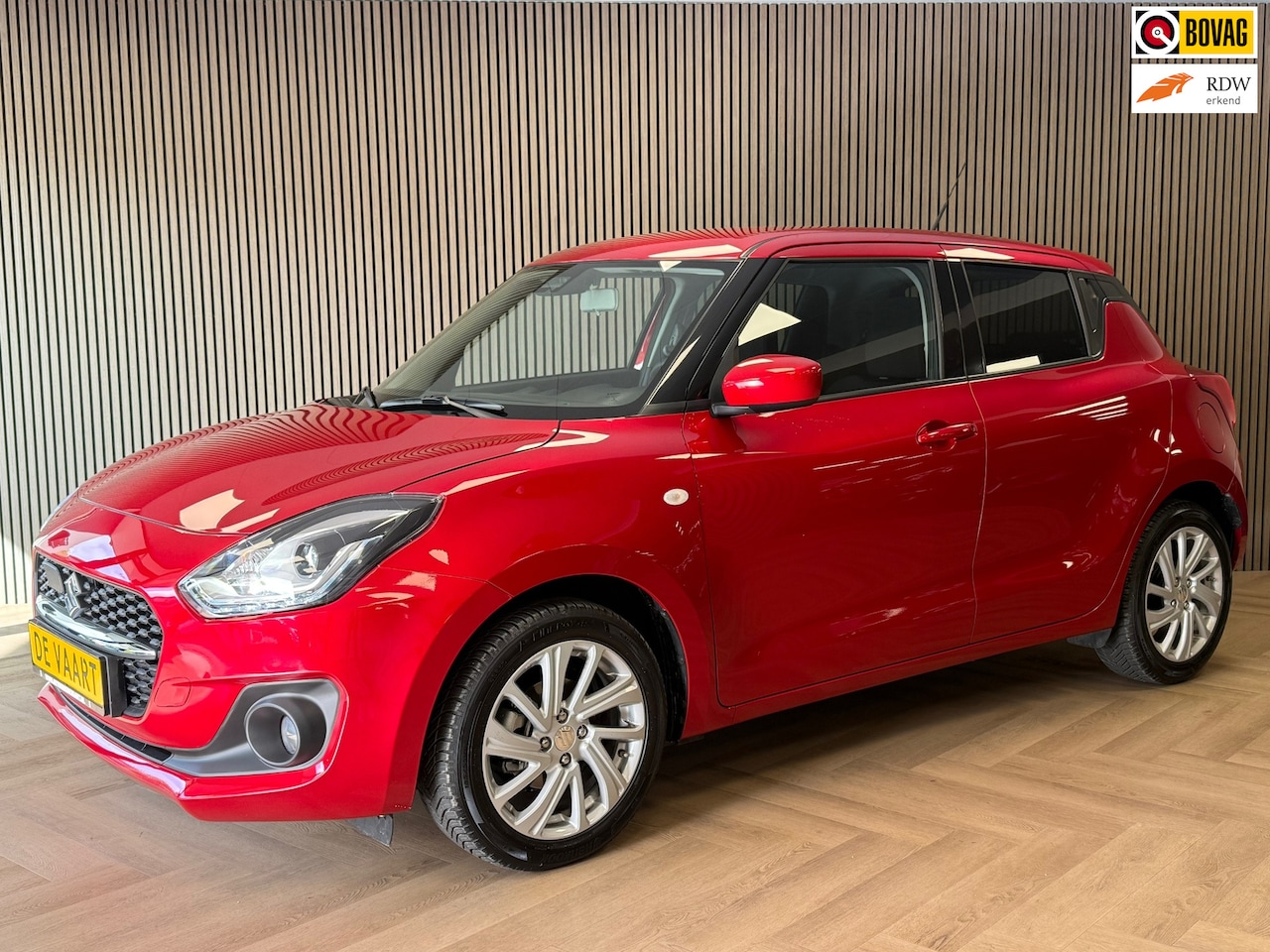 Suzuki Swift - 1.2 Select Smart Hybrid AUTOMAAT NAVI LED CLIMATE CRUISE CONTROL CAMERA PDC V+A - AutoWereld.nl