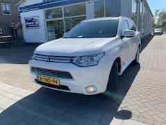 Mitsubishi Outlander - 2.0 PHEV instyle