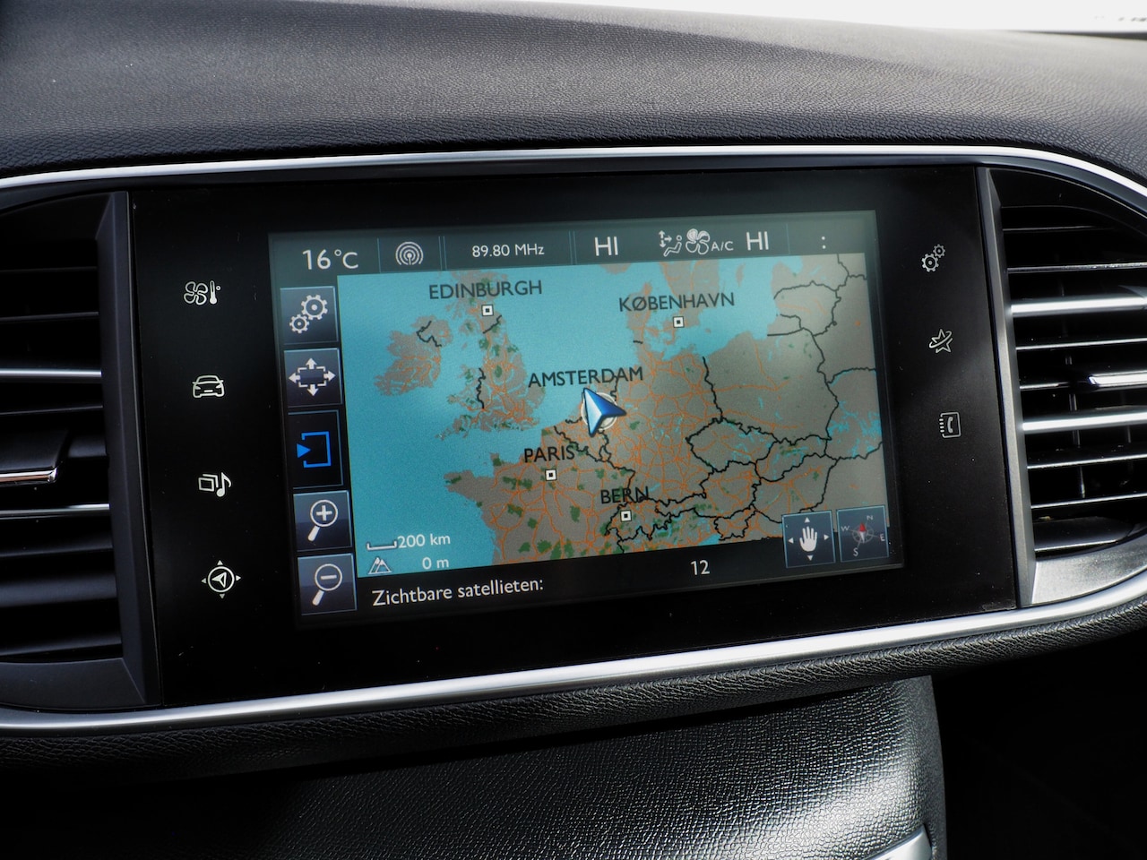 Peugeot 308 - Premiëre 1.6 THP CLIMA PANO CRUISE NAVI PARKEER S.