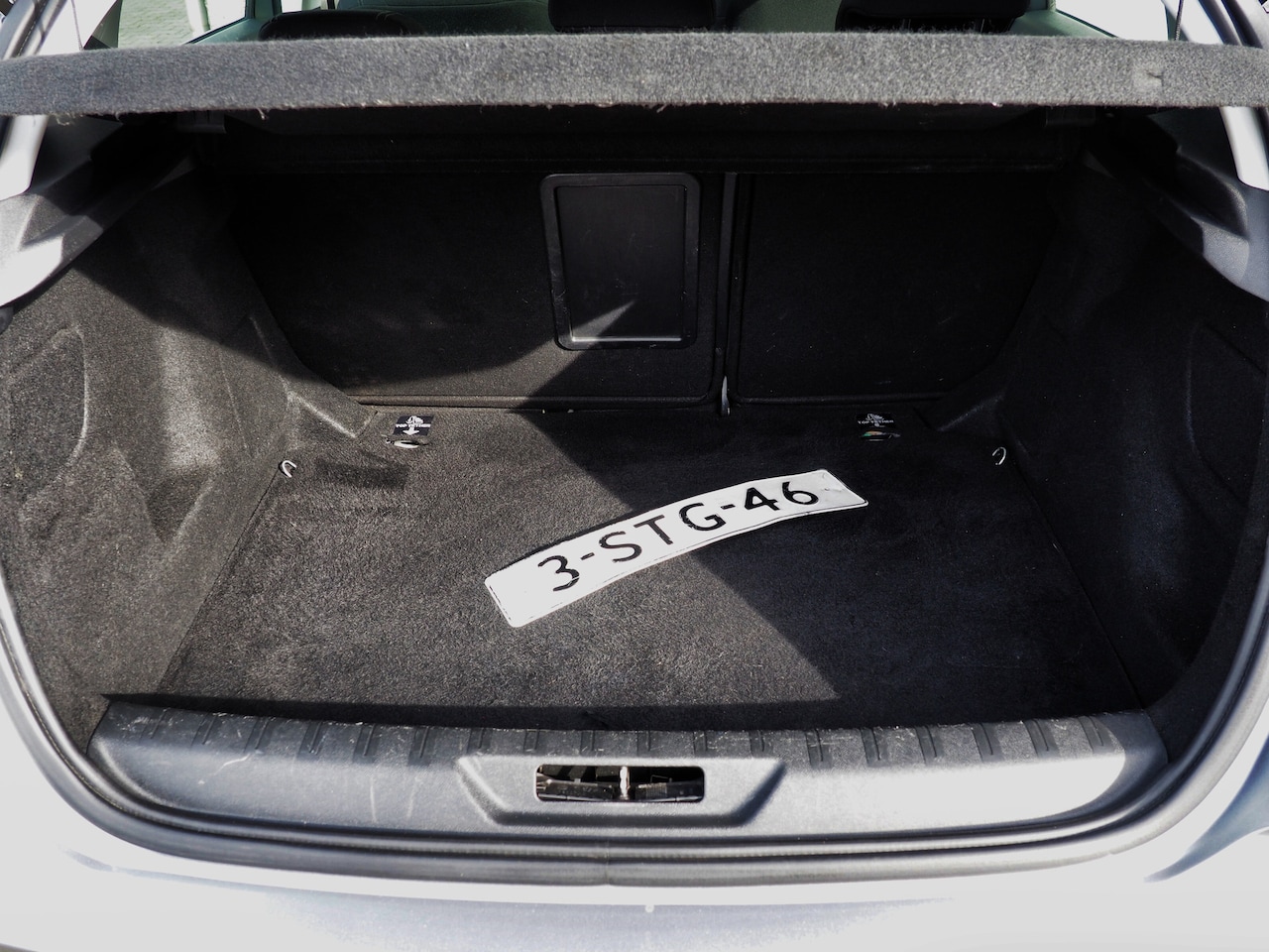 Peugeot 308 - Premiëre 1.6 THP CLIMA PANO CRUISE NAVI PARKEER S.
