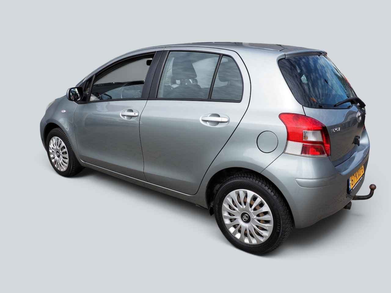 Toyota Yaris - 1.3 16v VVT-i Aspiration AIRCO TREKH. ELEK. PAKKET