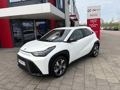Toyota Aygo X - Hybrid 115 envy | Navi | Cruise | Camera | 16 km Nieuwe Auto