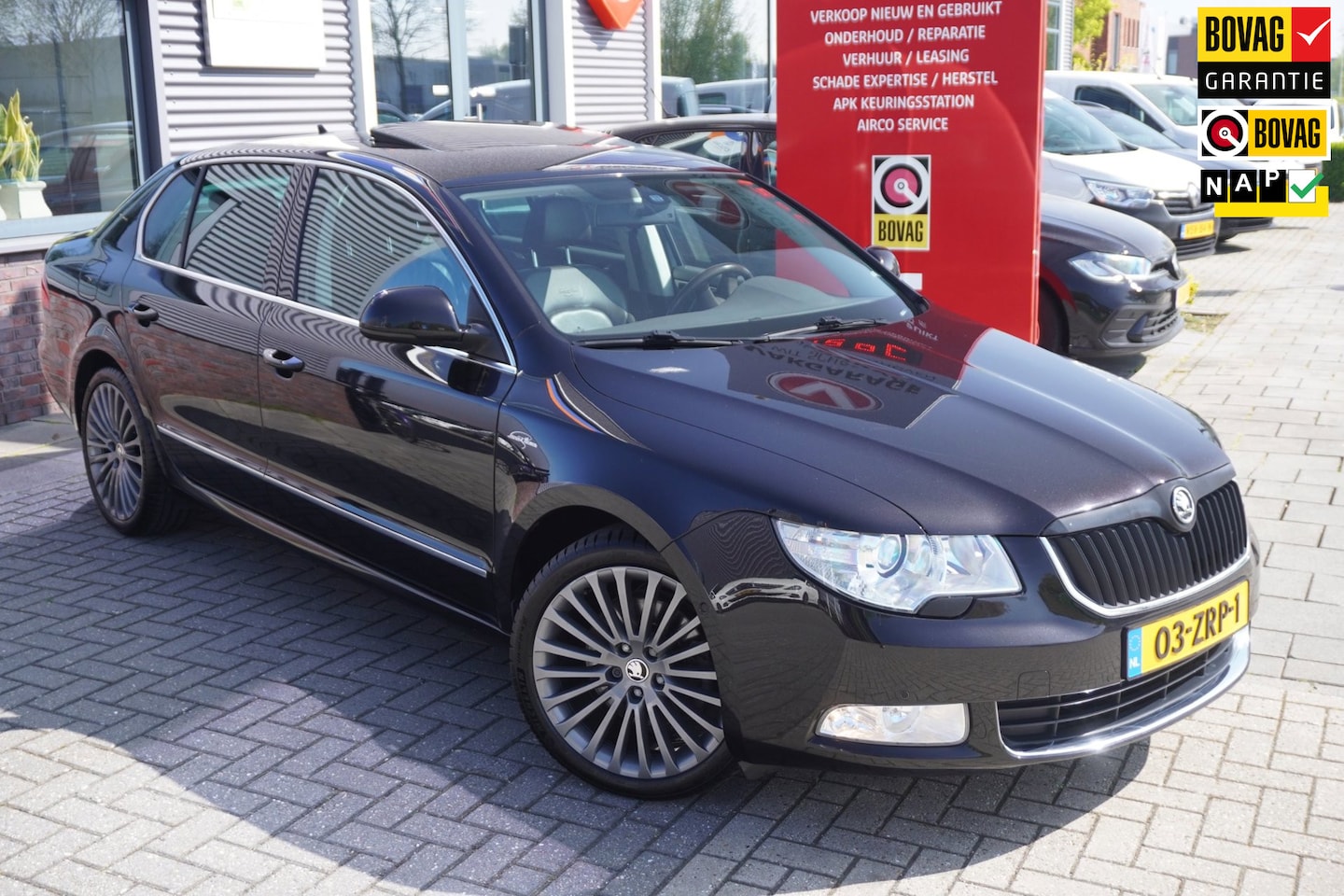 Skoda Superb - 2.0 TSI Laurin & Klement / Pano / Memory / Leder / Stoelventilatie - AutoWereld.nl