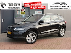 Skoda Karoq - 1.5 TSI 150pk DSG ACT Business Edition Plus Trekhaak , Side assist , Lane assist , Adaptiv