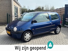 Renault Twingo - 1.2 Comfort | RIJD SCHAKELT GOED |