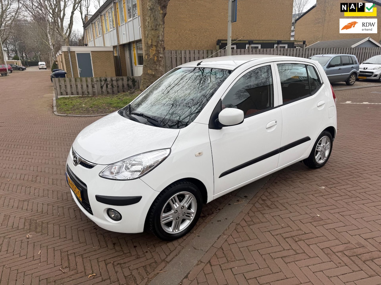 Hyundai i10 - Airco / tweede eigenaar / leuke uitvoering - AutoWereld.nl