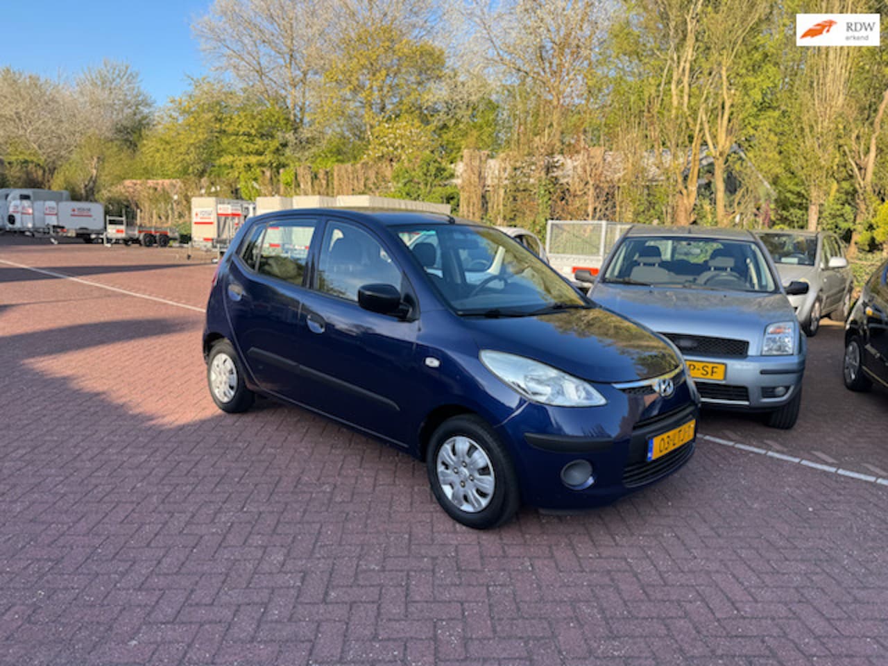 Hyundai i10 - 1.1 Active Cool Airco! elektrische ramen! centrale deurvergrendeling! - AutoWereld.nl