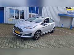 Ford Fiesta - 1.0 Style 5 Deurs Inruil Mogelijk