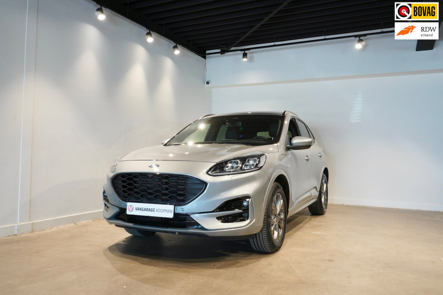 Ford Kuga - 2.5 PHEV ST-Line X Stoel/Stuurverwarming|Camera|ACC - AutoWereld.nl