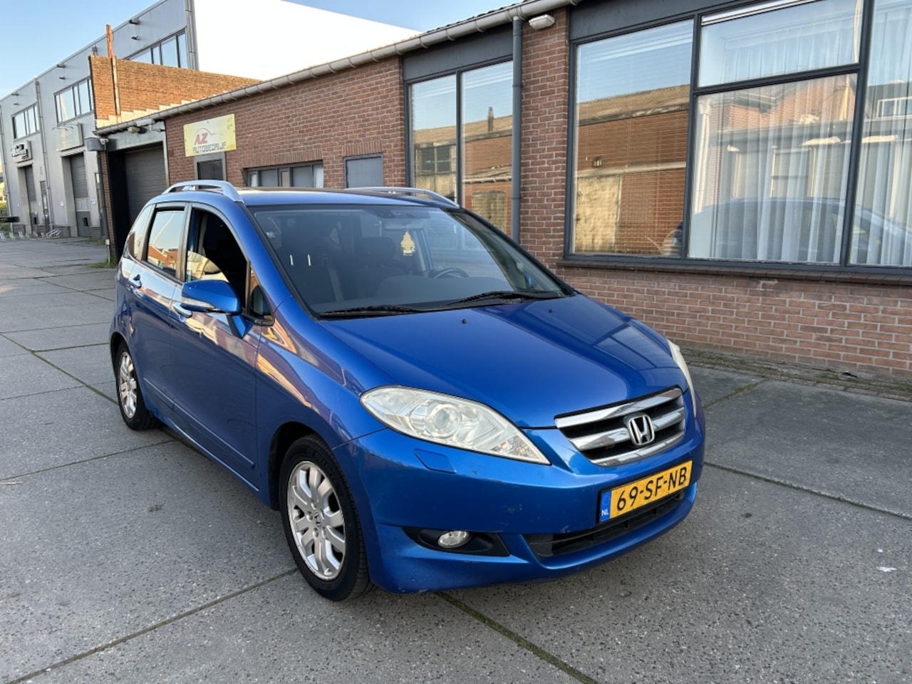 Honda FR-V - 2.0i Executive 2.0i Executive - AutoWereld.nl