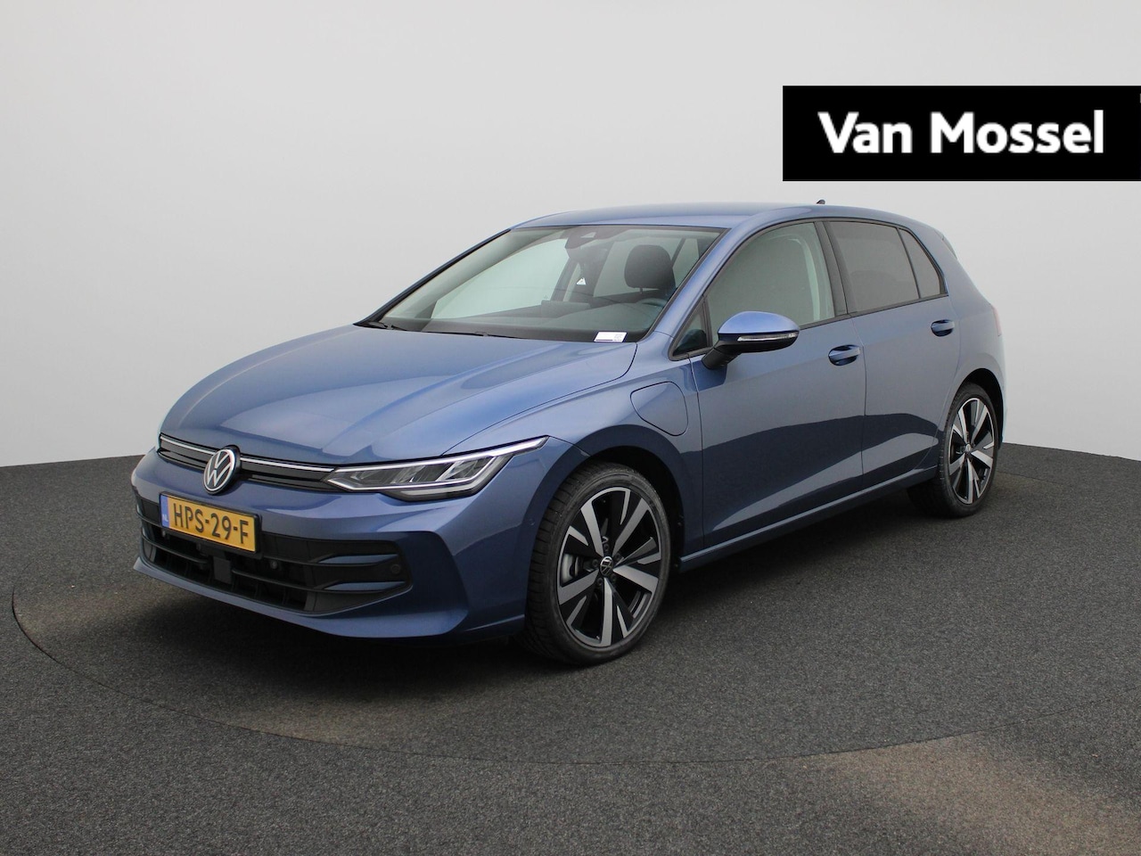 Volkswagen Golf - 1.5 eHybrid Life Edition Navigatie | Camera | Parkeersensoren | Cruise control | 18 Inch V - AutoWereld.nl