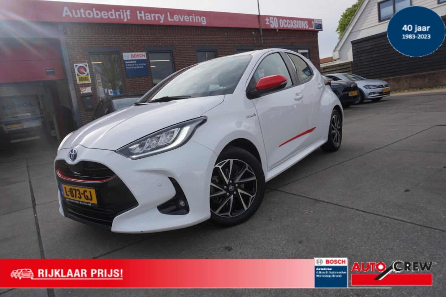 Toyota Yaris - 1.5 Hybrid 116pk CVT Dynamic GR Sport Navigatie - AutoWereld.nl