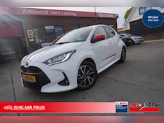 Toyota Yaris - 1.5 Hybrid 116pk CVT Dynamic GR Sport Navigatie