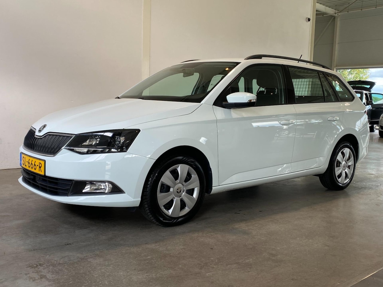 Skoda Fabia Combi - 1.0 TSI 95PK Trekhaak NL-auto - AutoWereld.nl
