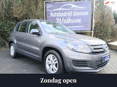 Volkswagen Tiguan - 1.4 TSI Comfort&Design Edition, NAVI, Cruise control, Trekhaak, Metallic, enz